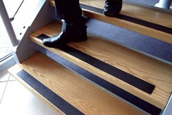 Anti-Rutsch Treppenstreifen