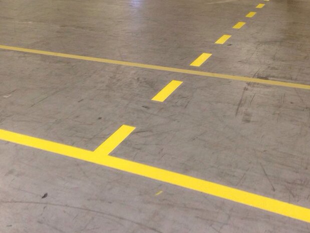 Vloermarkeringstape extra dun Thinstripe 100 mm geel-zwart