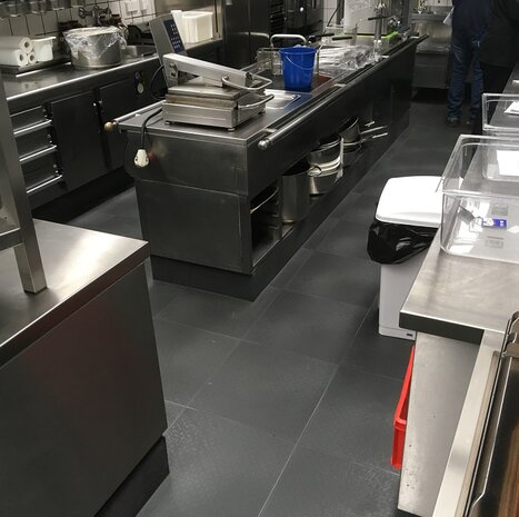 PVC Kliktegel Horeca Waterdicht HACCP &ndash; BoClip 10 mm antraciet