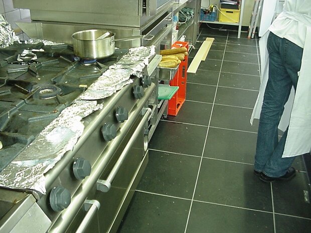 PVC Horecakeukenvloer Vloeistofdicht HACCP &ndash; BoFix GL 10 mm zwart