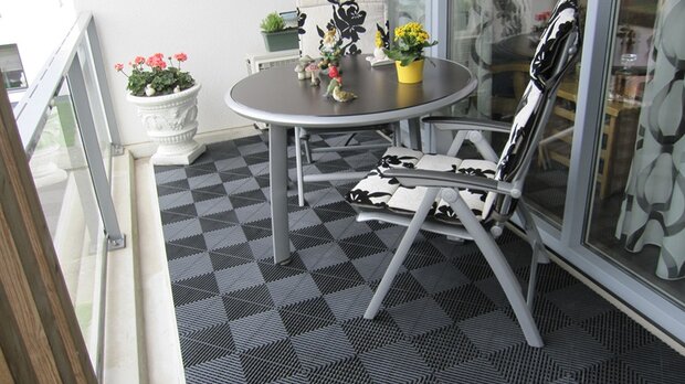 BoSolido balkonvloeren 18 mm &ndash; open kliktegels | Zwart