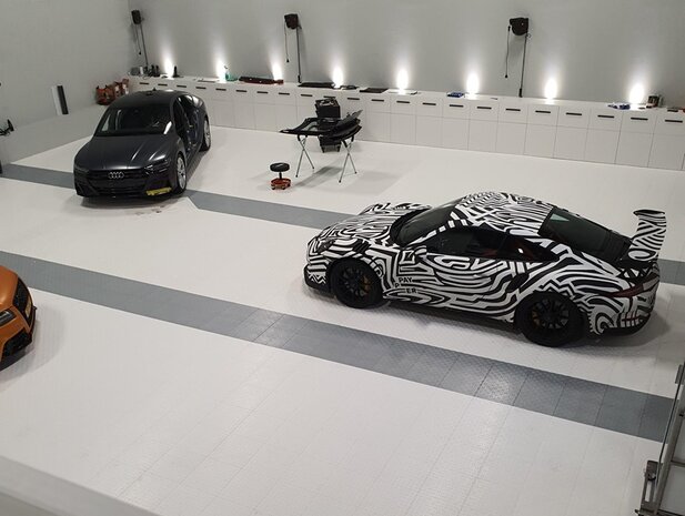 BoDiamond-Garagetegels-18 mm&ndash;donkergrijs-traanplaatmotief 