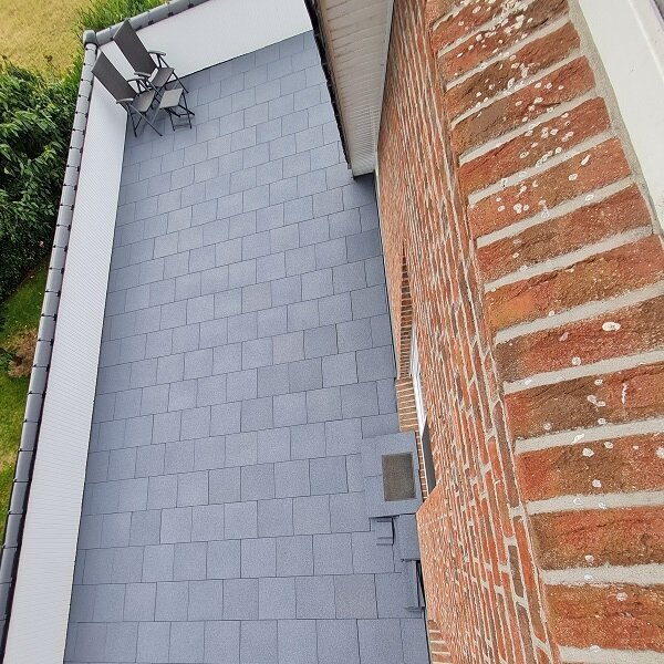 Gummigranulaatfliesen fuer Balkon
